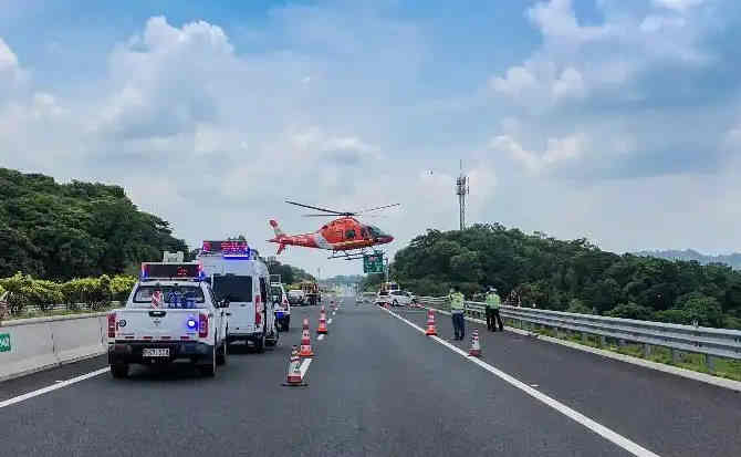 福泉高速公路汽车救援案例